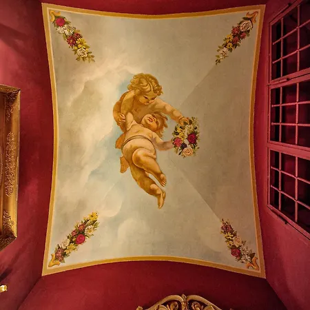 Baroque Palazzo With Original Old Master Painting, Near Piazza Navona * Rom