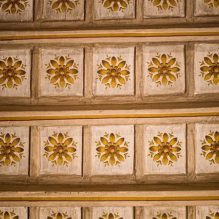 Baroque Palazzo With Original Old Master Painting, Near Piazza Navona Rom